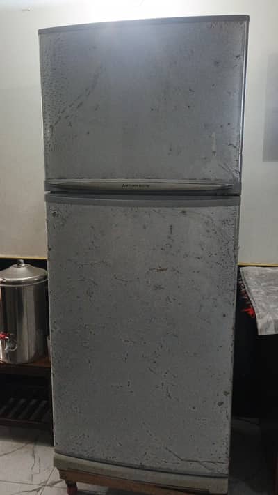 original Mitsubishi large size Refrigerator