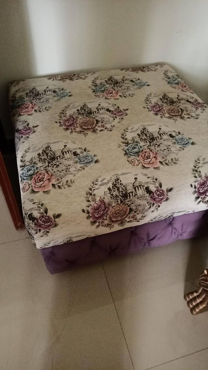 Ottoman Sofa 1