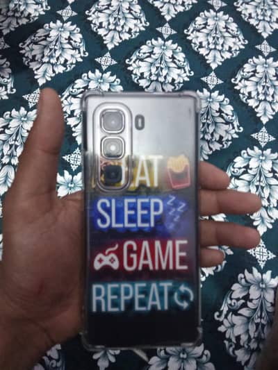 Infinix Hot 50 Pro Plus used like new box plus charger available