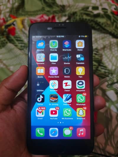 Apple iPhone 7 Plus