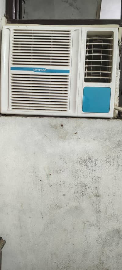 . 75 ton window ac for sell
