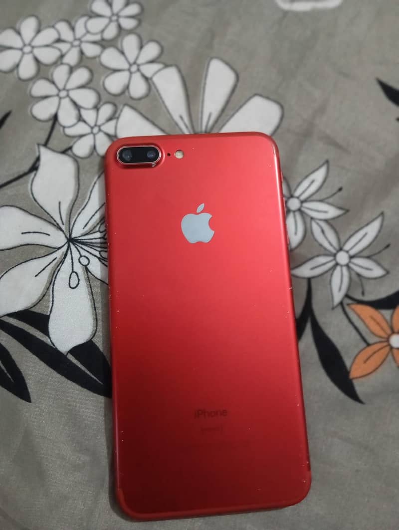 Apple iPhone 7 Plus 3