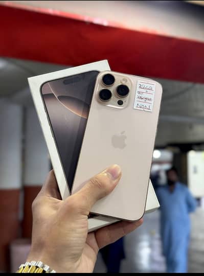 Apple iPhone 16 Pro Max