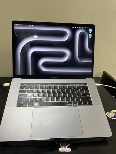 Macbook Pro 2019 15.4