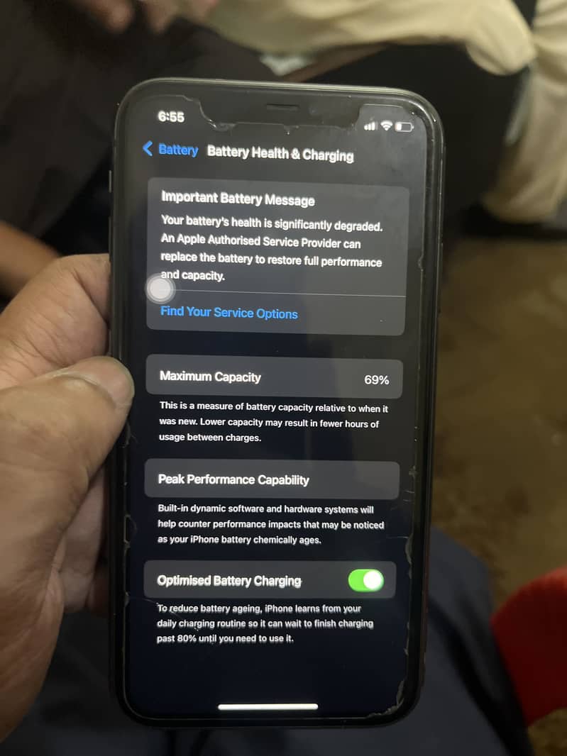 Apple iPhone 11 3