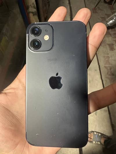 iPhone 12.    Mini