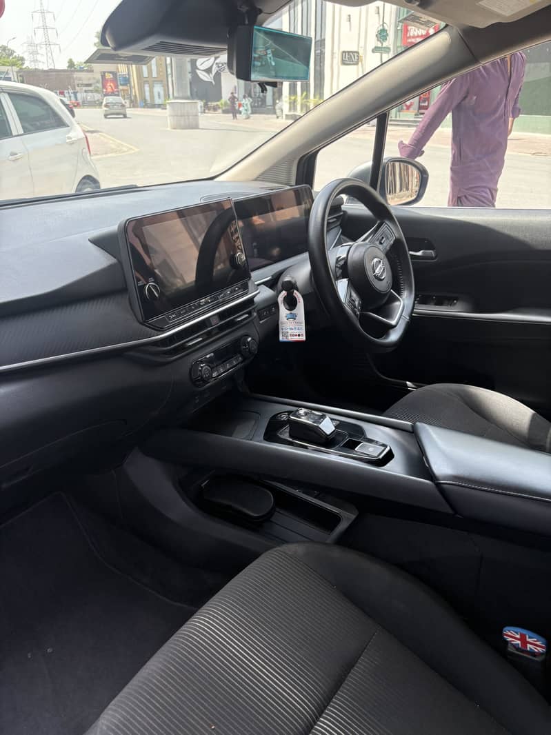 Nissan note E power 17