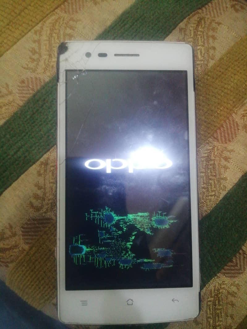 OPPO A31 0