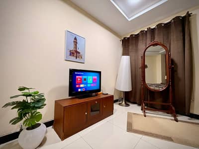 1 bed fully luxury apartments available for rent