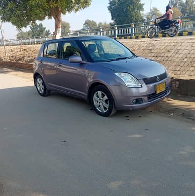 Suzuki Swift DLX 2010 For Sale. Urgent