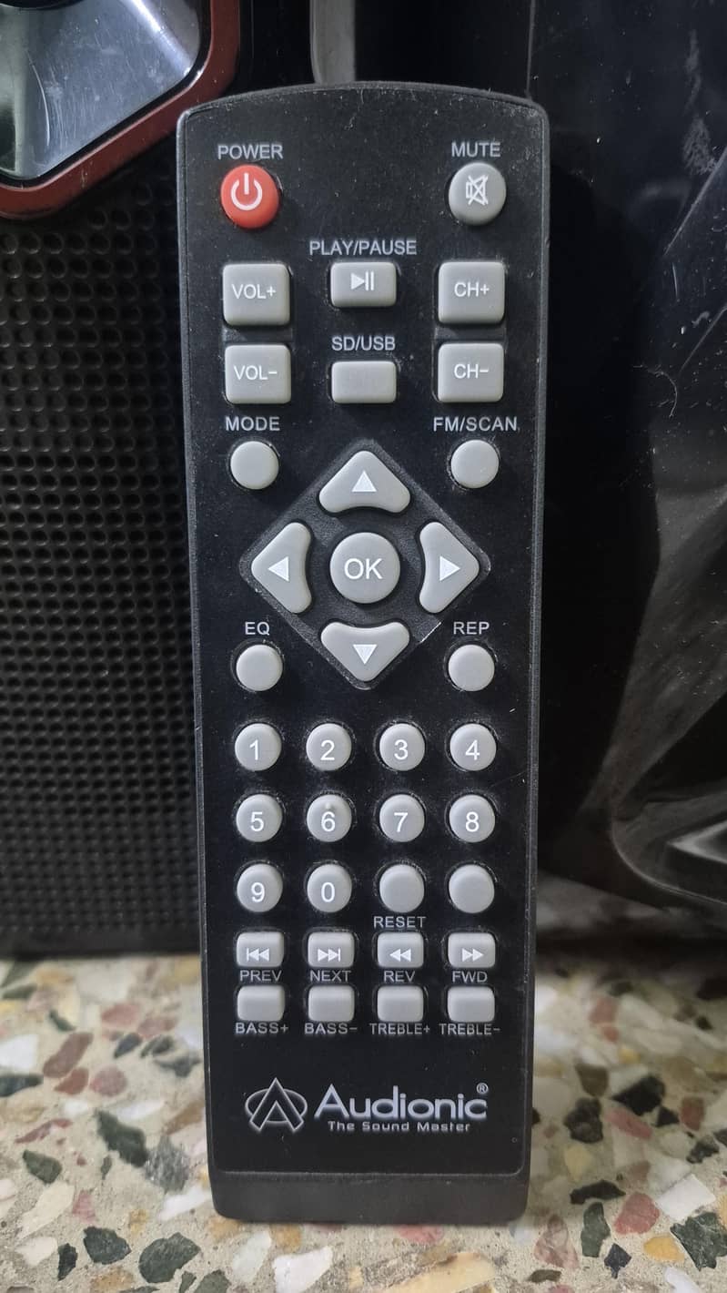 Audionic pace 8 4