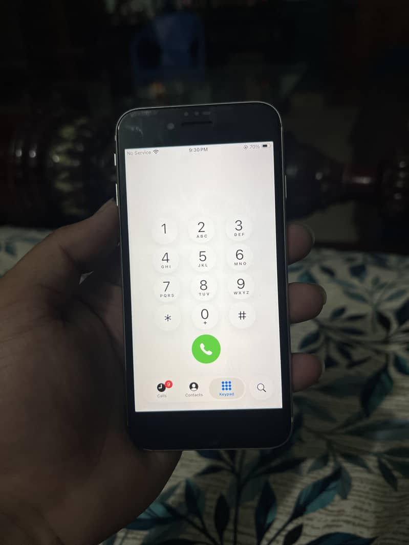 iPhone SEnd 1