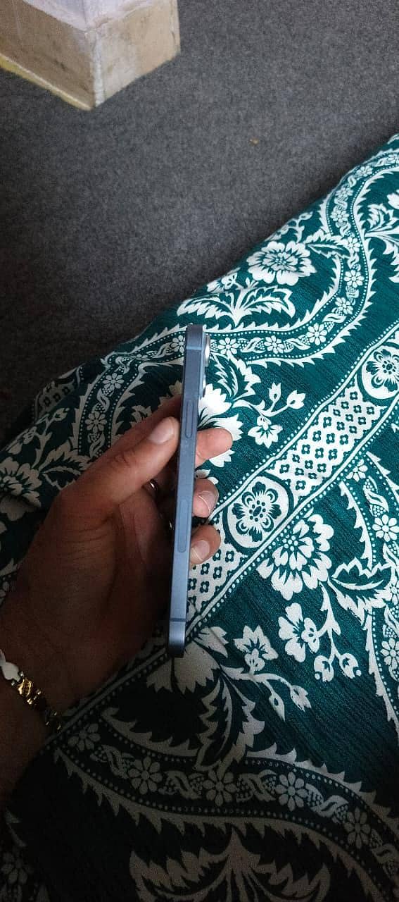 Apple iPhone 14 plus 11