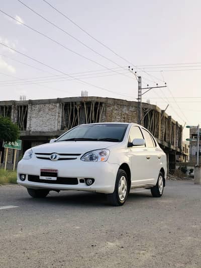 Toyota Platz 2004