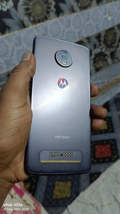 Motorola Moto Z4