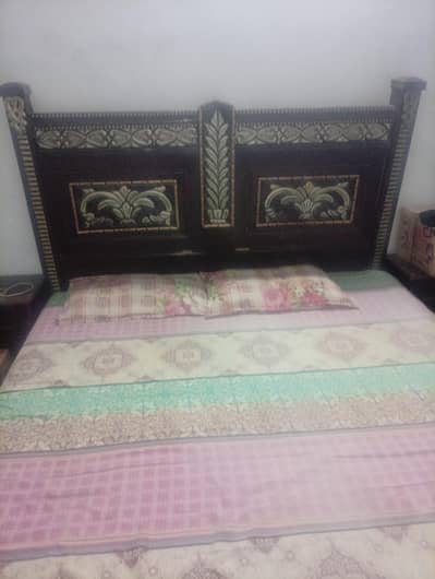bed,singaar maiz,Almari kaproo ki