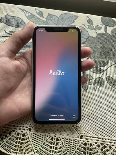 Apple iPhone XR