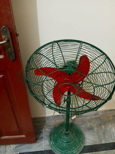 I am selling my fan .