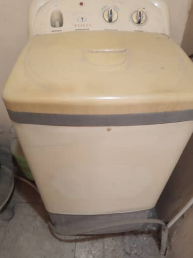 Toyo Wasing Machine