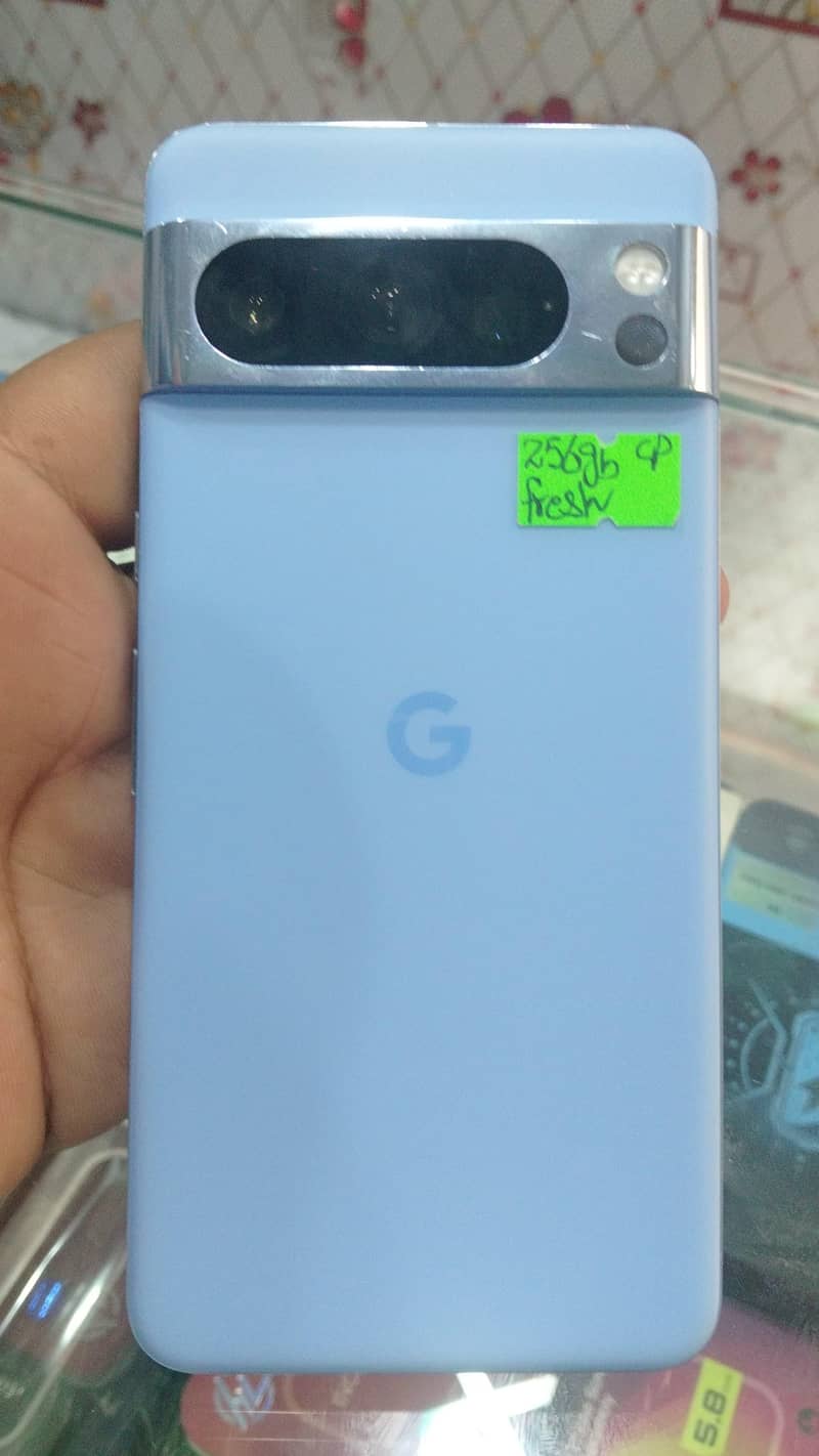 Google Pixel 8 Pro 0