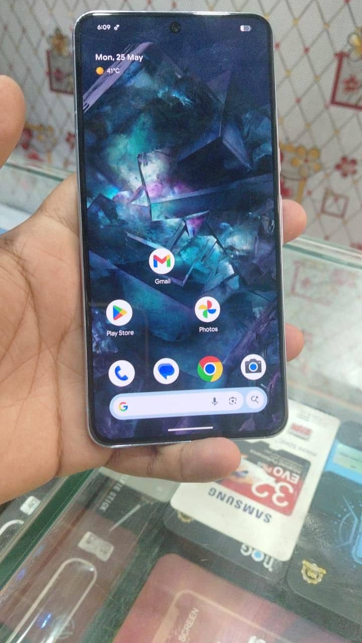 Google Pixel 8 Pro 5