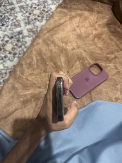 Iphone 13 pro factory unlock