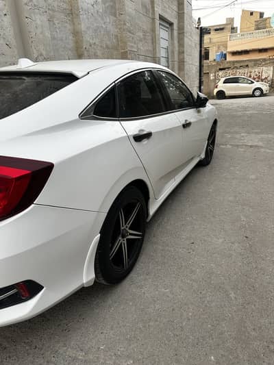 Honda Civic 2019 b2b
