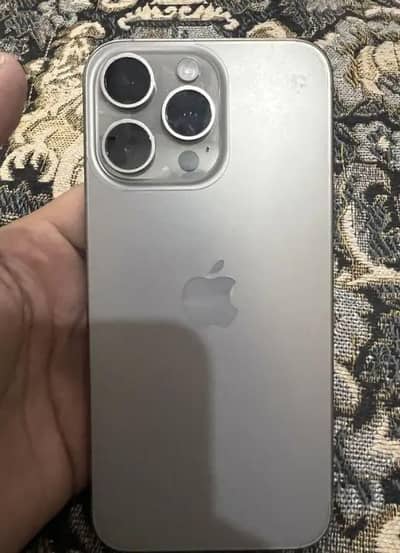 iPhone 15 Pro Max 256GB Factory Unlock | Physical + eSIM | 9.5/10