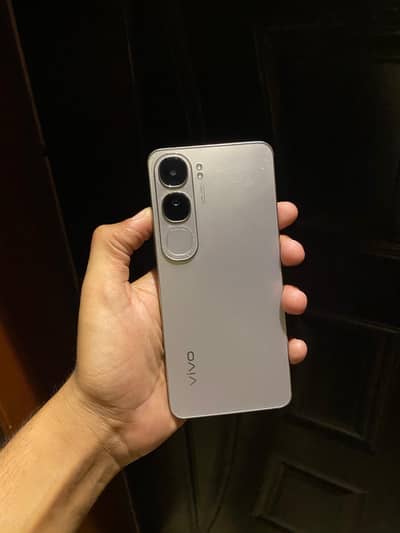 ViVO Y200 8+8/256 Gb