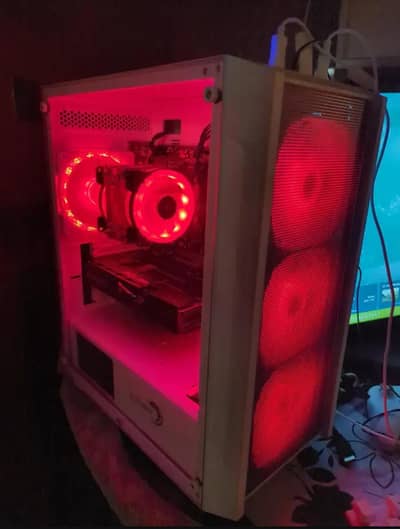 Ryzen 5 5600 white build gaming PC