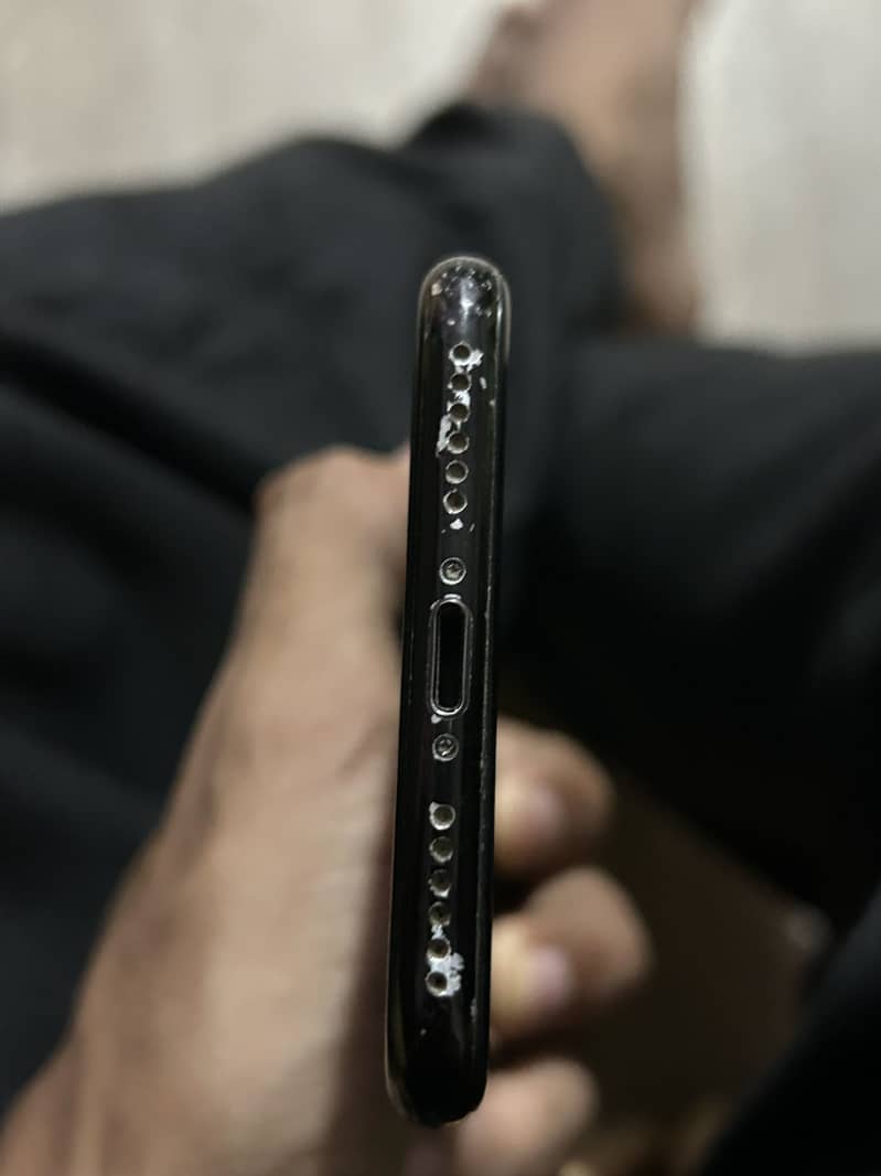 Apple iPhone 7 1