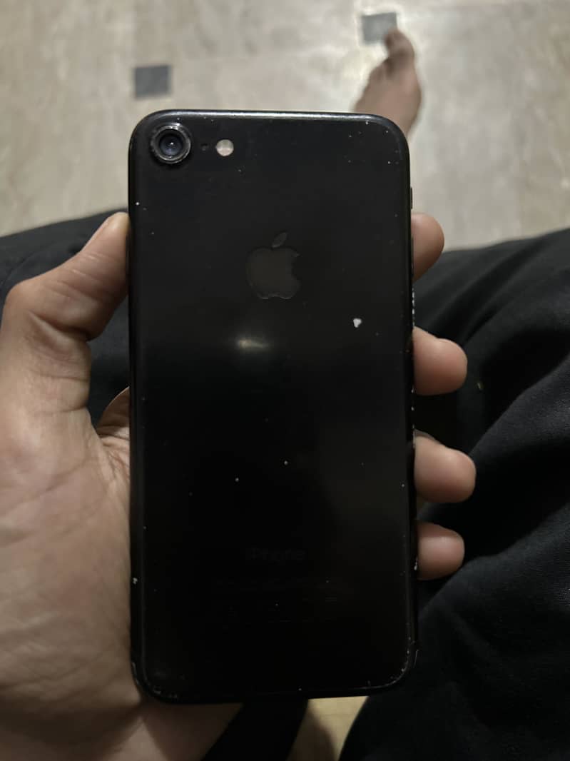 Apple iPhone 7 4