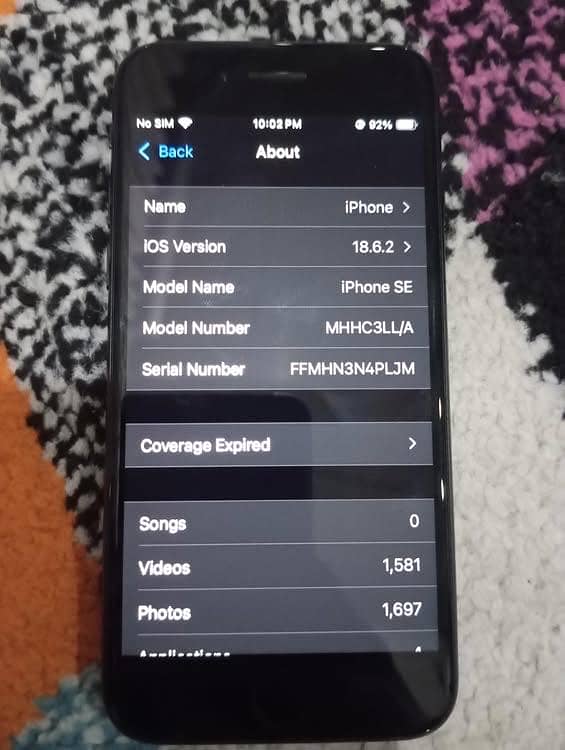 iPhone Se 2 3