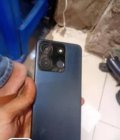 itel a05s dual offical pta 4 64gb urgent sale need cash