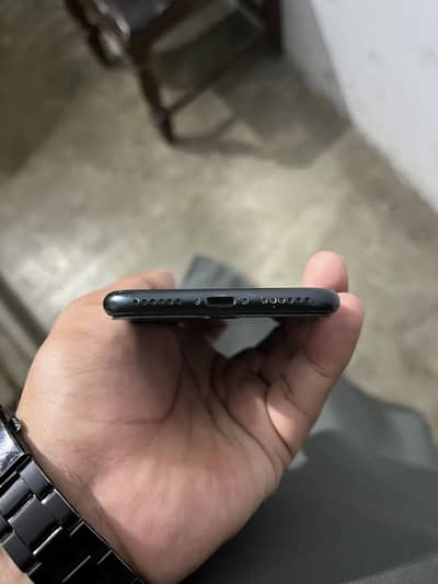 Apple iPhone SE