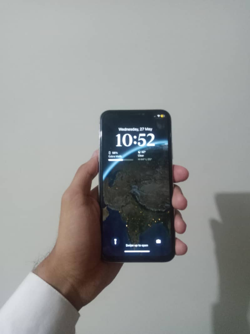 Apple iPhone X 1