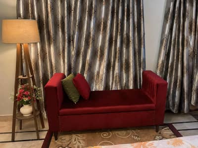 Elegant Sofa Setti