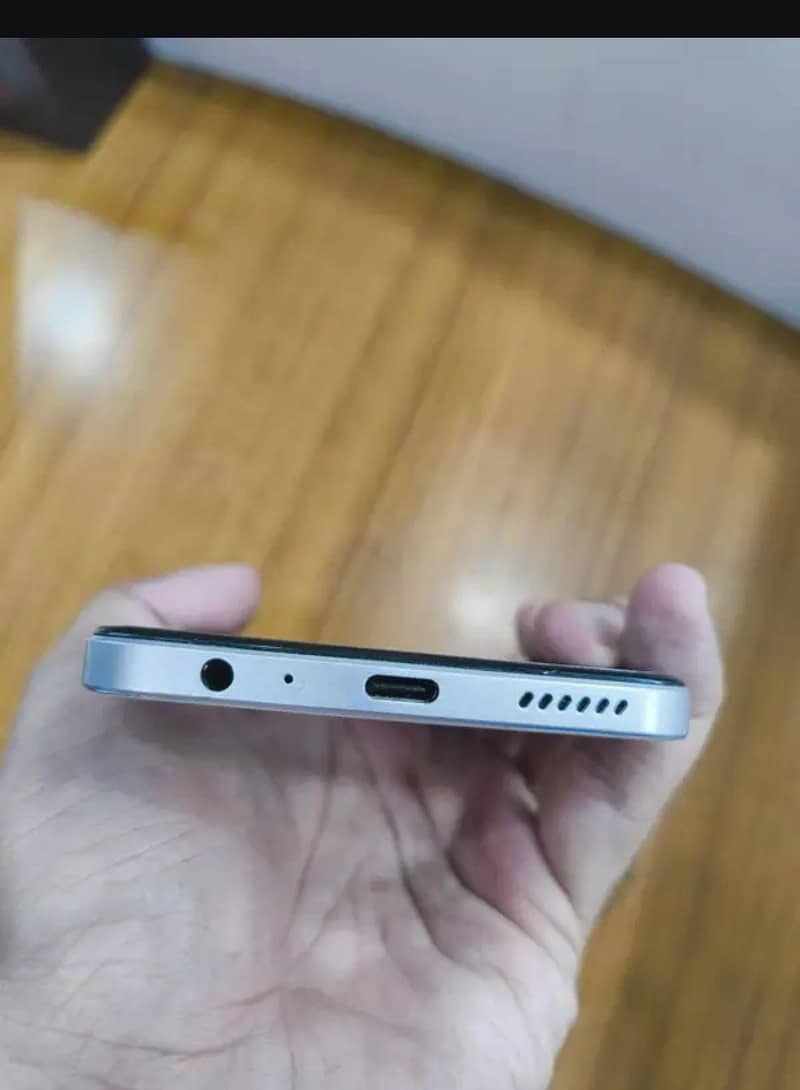 Dcode Bold 3 Pro 8/128 Official PTA 2