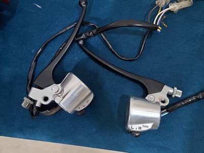 Grips assembly and buzzer Honda 125 - 2008