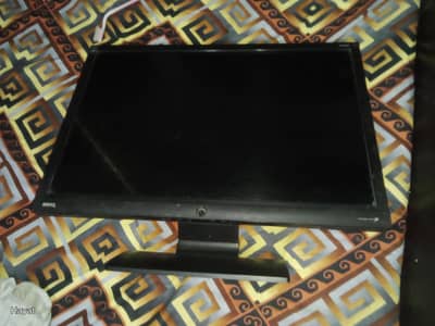 LCD FOR USED ( COMPUTER & HDMI WORK USED )