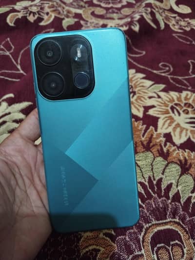 Tecno Spark Go