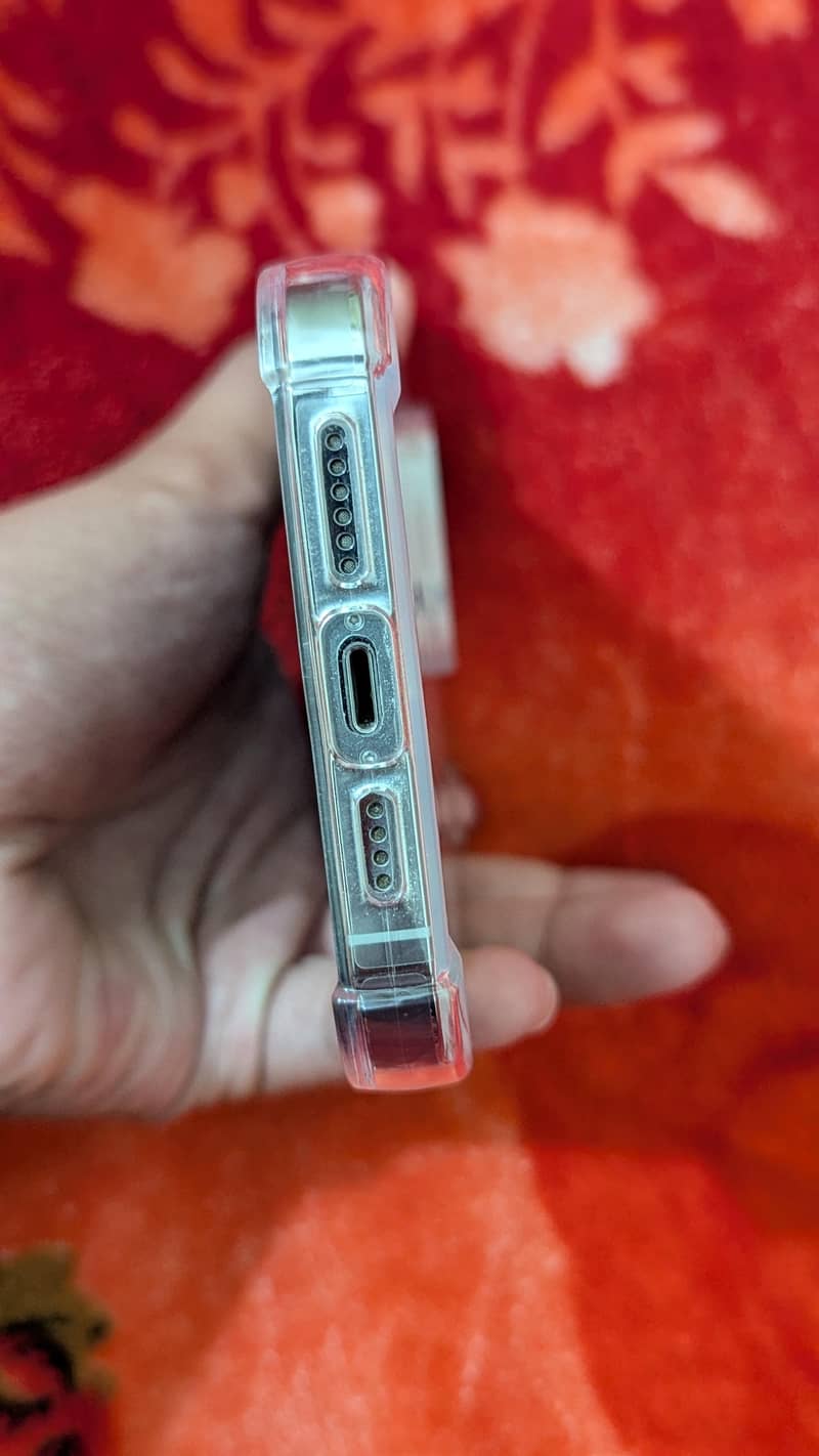 iphone 14 pro max 5