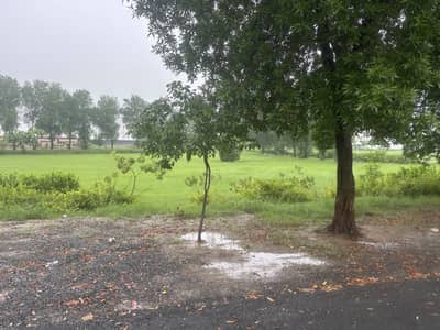 DHA RAHBAR FIVE MARLA PLOT BEST LOCATION IS AVAILABLE FOR SALE