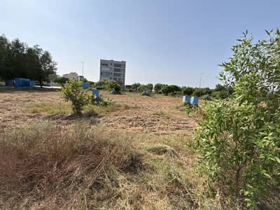 DHA RAHBAR COMMERCIAL PLOT IS AVAILABLE FOR SALE