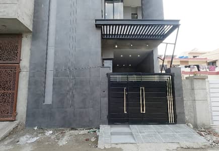 Tripple Storey 5 Marla House Available In Super Town For sale