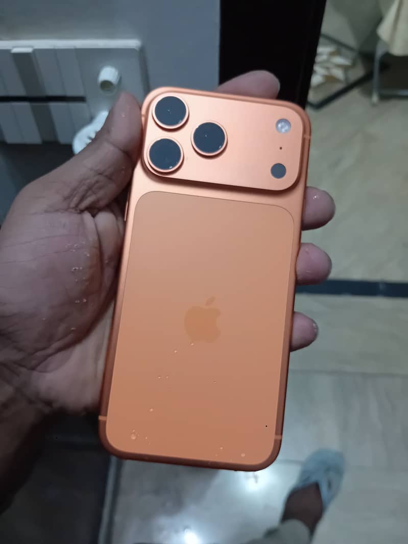 iPhone 17 pro max 2