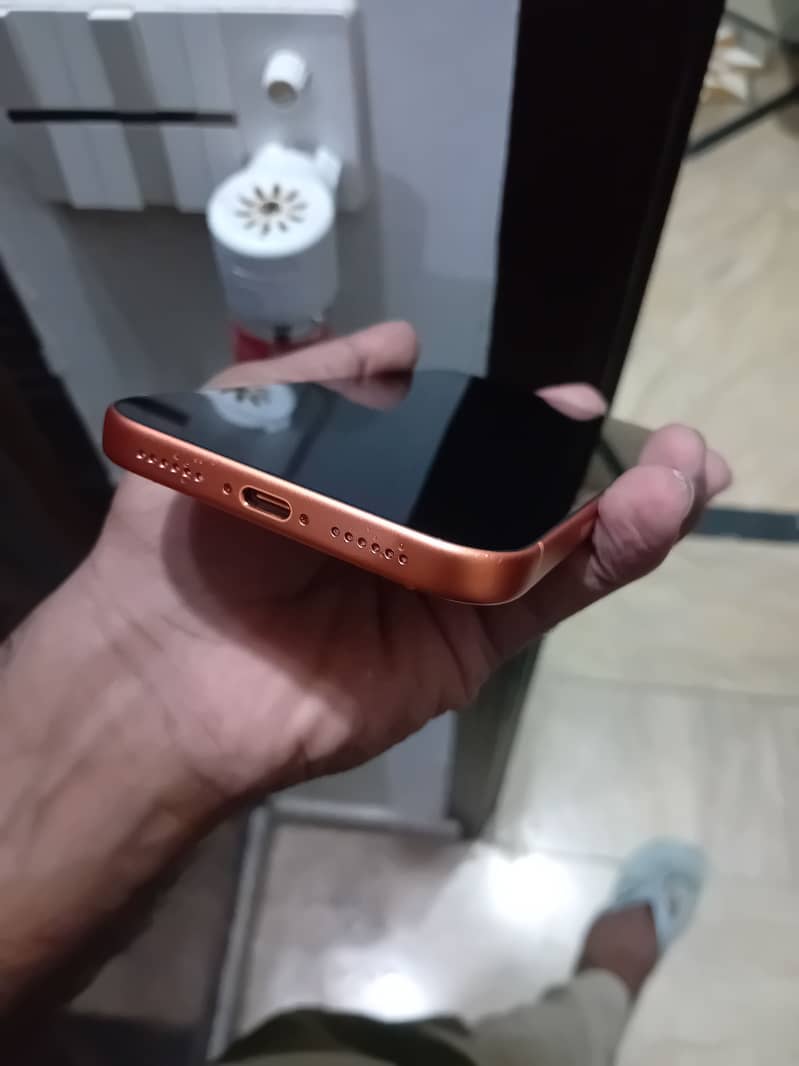 iPhone 17 pro max 3