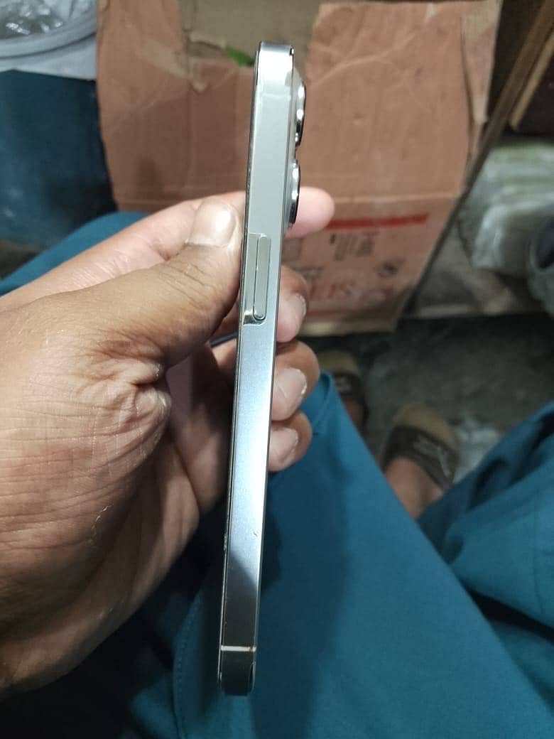 Apple iPhone 13 Pro 7