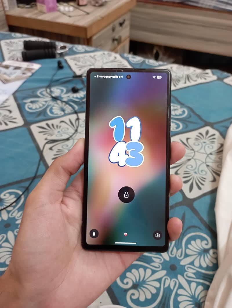 Google Pixel 6a 5