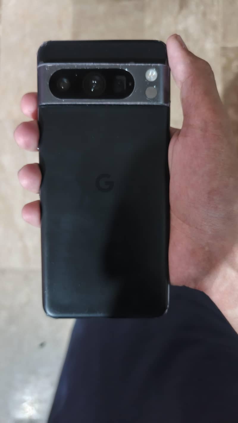 Google Pixel 8 Pro 0